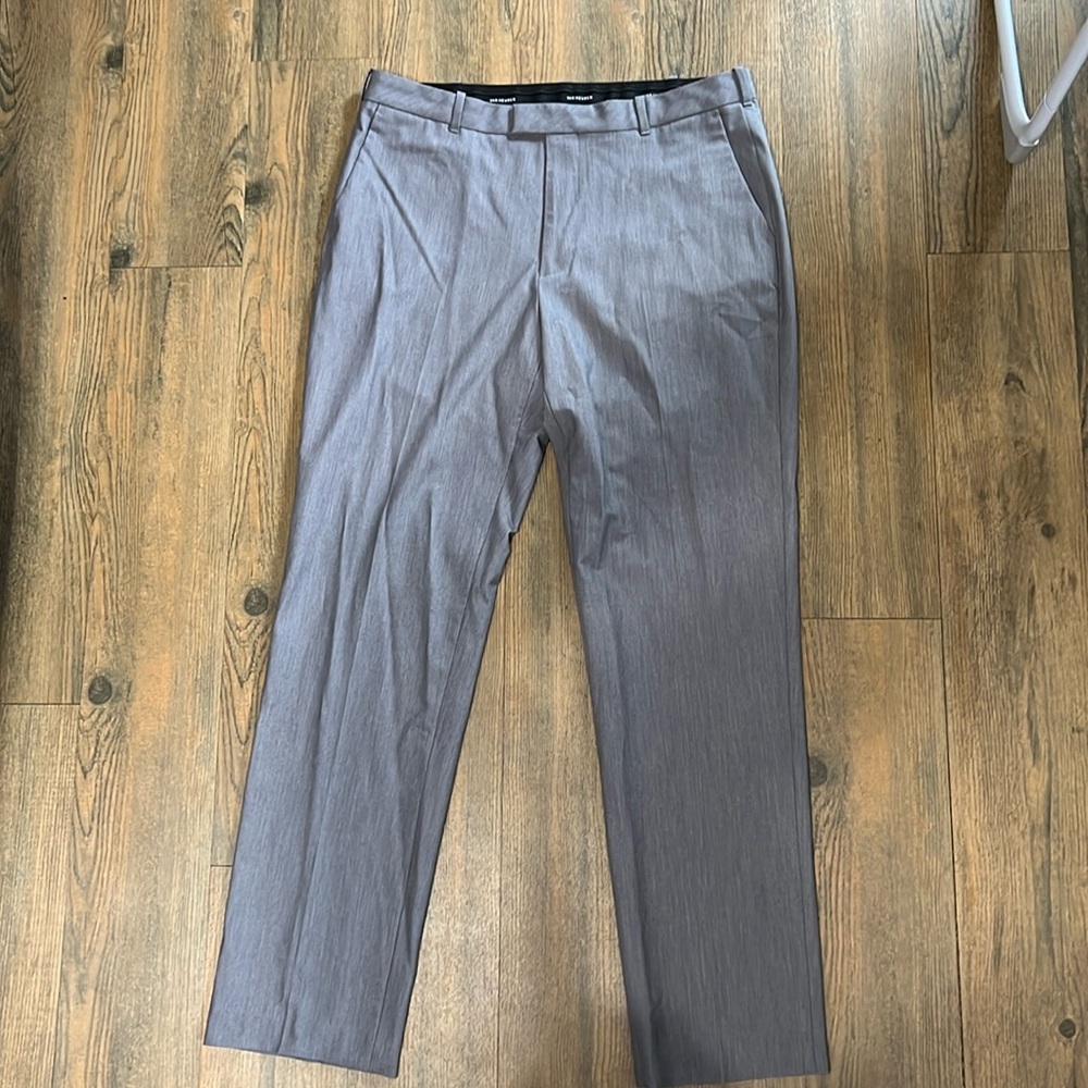 Van Heusen Straight Legged Dress Pants Size 34x32